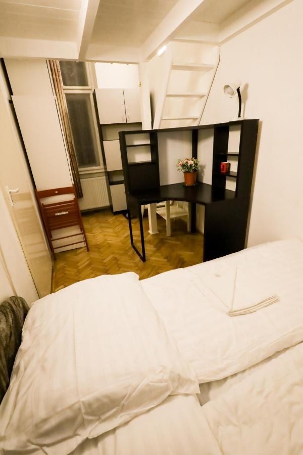 Keleti Apartment City Center Big Flat Bedroom Private Use 布达佩斯 外观 照片